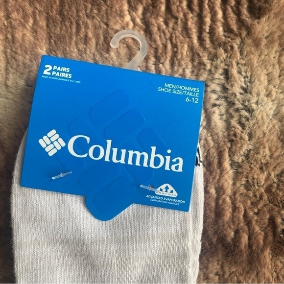 Columbia Advanced Evaporation White Red Socks - Picture 3 of 4